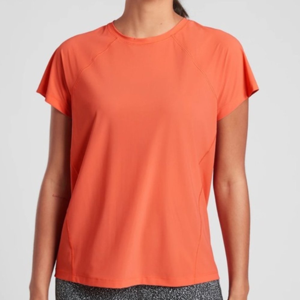 Athleta ultimate train tee in salmon, size 1X